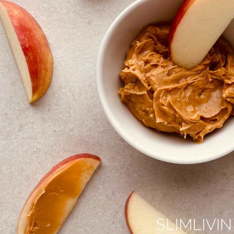 Apple slices and peanut butter